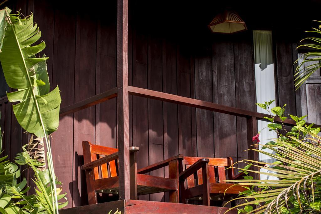 Manuel Antonio Hostel Resort Dış mekan fotoğraf