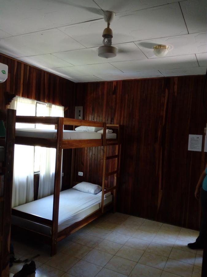 Manuel Antonio Hostel Resort Dış mekan fotoğraf