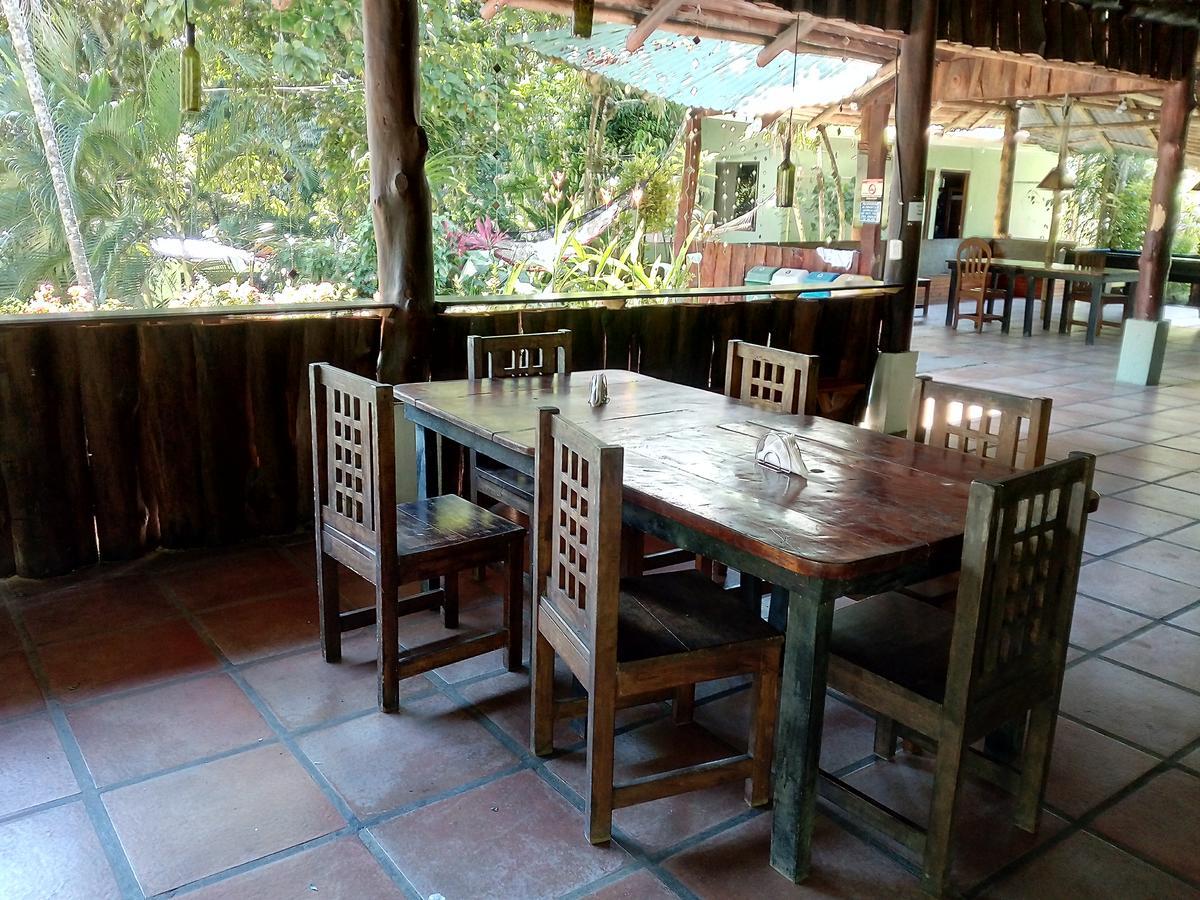Manuel Antonio Hostel Resort Dış mekan fotoğraf