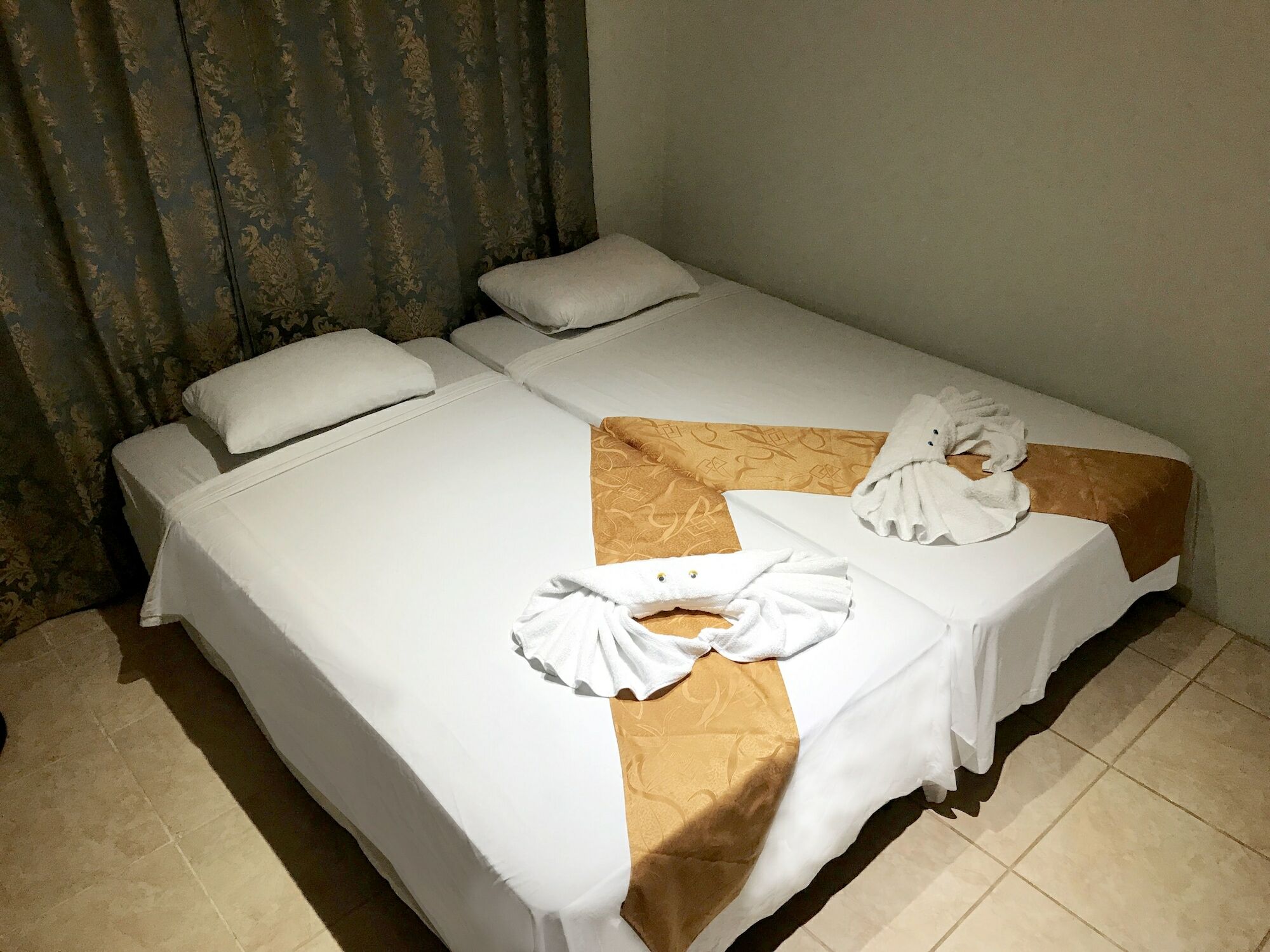 Manuel Antonio Hostel Resort Dış mekan fotoğraf